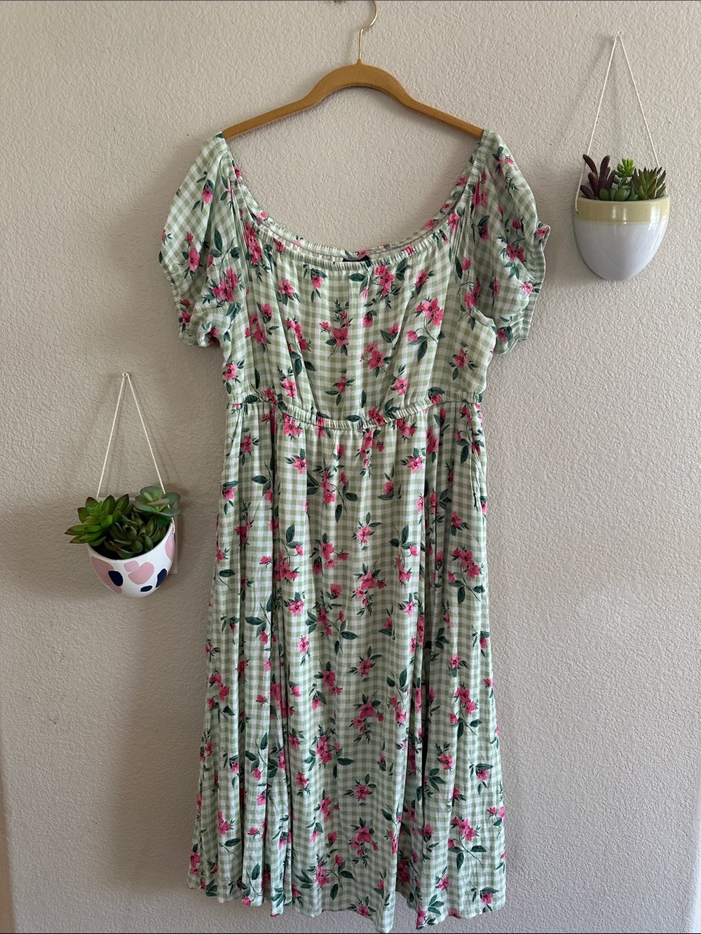 Retro Chic Torrid Gingham Off the Shoulder Vintage Green Floral Dress Large 00